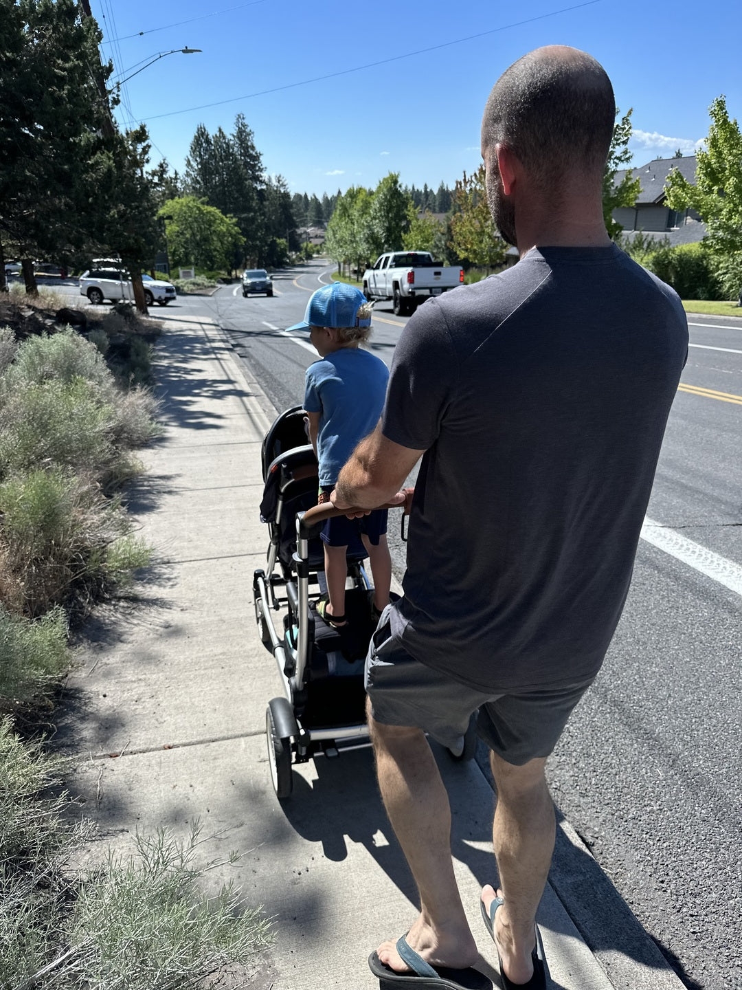 Why The Austlen Entourage Is The Stroller That Made Our Oregon Adventure Even Better