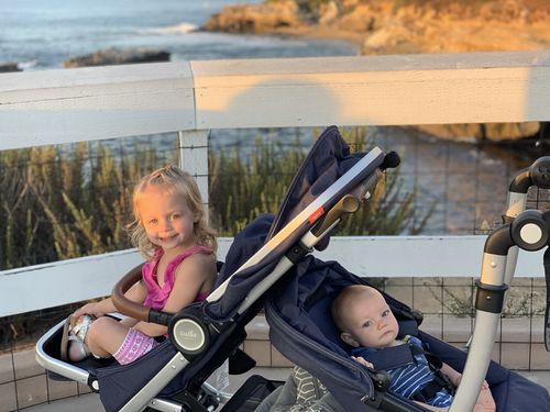 The Austlen Entourage: The Stroller We Take Everywhere (And Wish We Found Sooner)